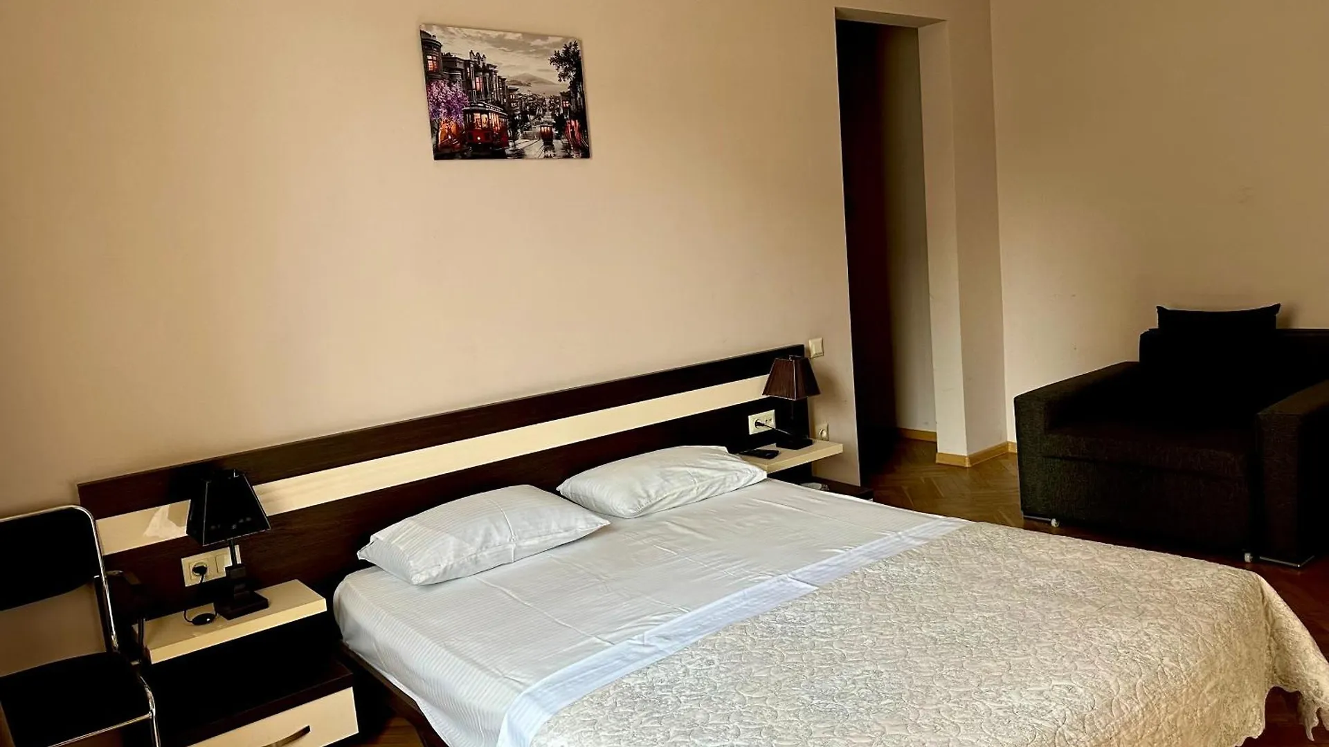 Hotel Agat 第比利斯 格鲁吉亚