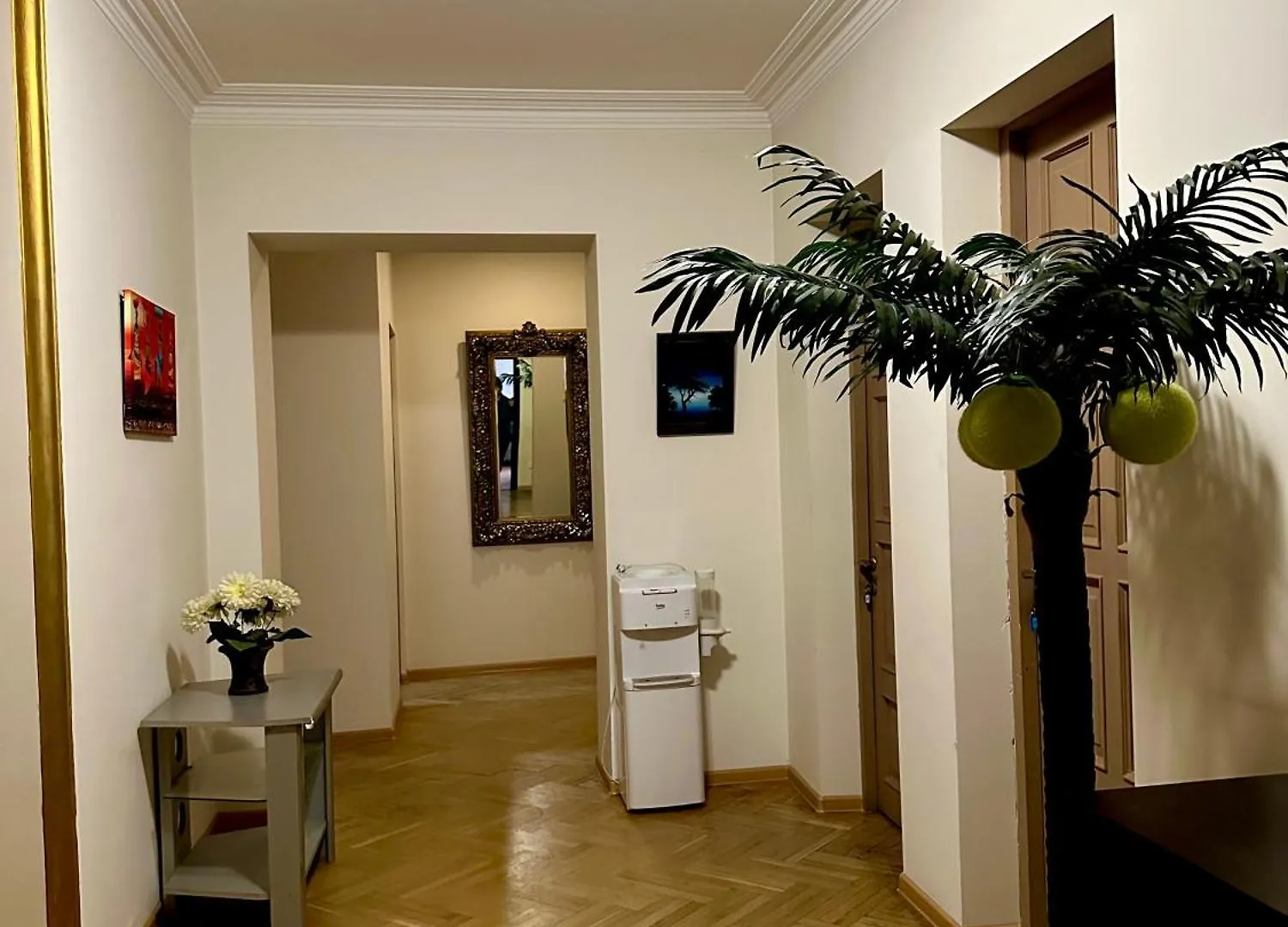 Hotel Agat 第比利斯