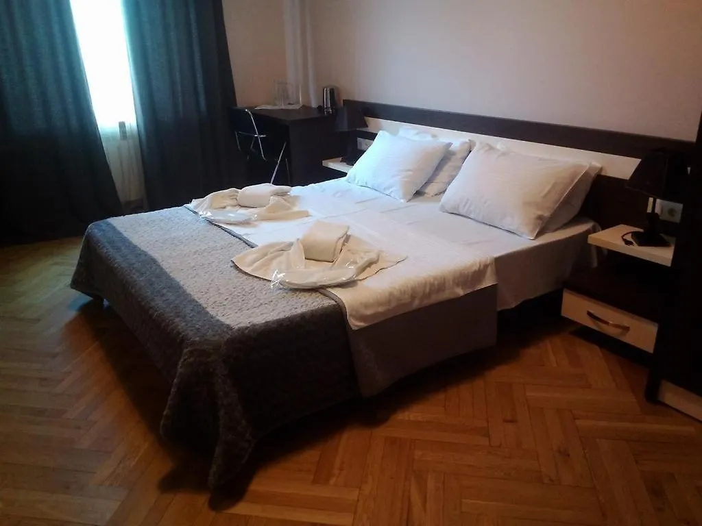Hotel Agat Tbilisi 3*,  Georgien